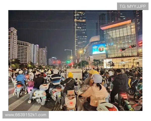 东莞贴吧直播实录：镜头下的城市百态与生活万象